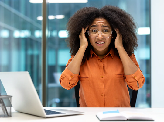 Front Desk Overwhelmed? Here's How Practice Management Software Transforms Dental Office Operations