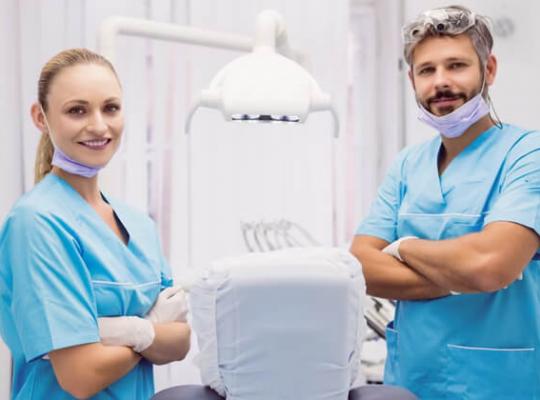 Maintaining Team Morale and Productivity: How Dentists Can Tackle the Upcoming Q4 Burnout