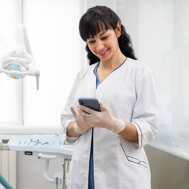 Mobile Apps for Dental Team Collaboration