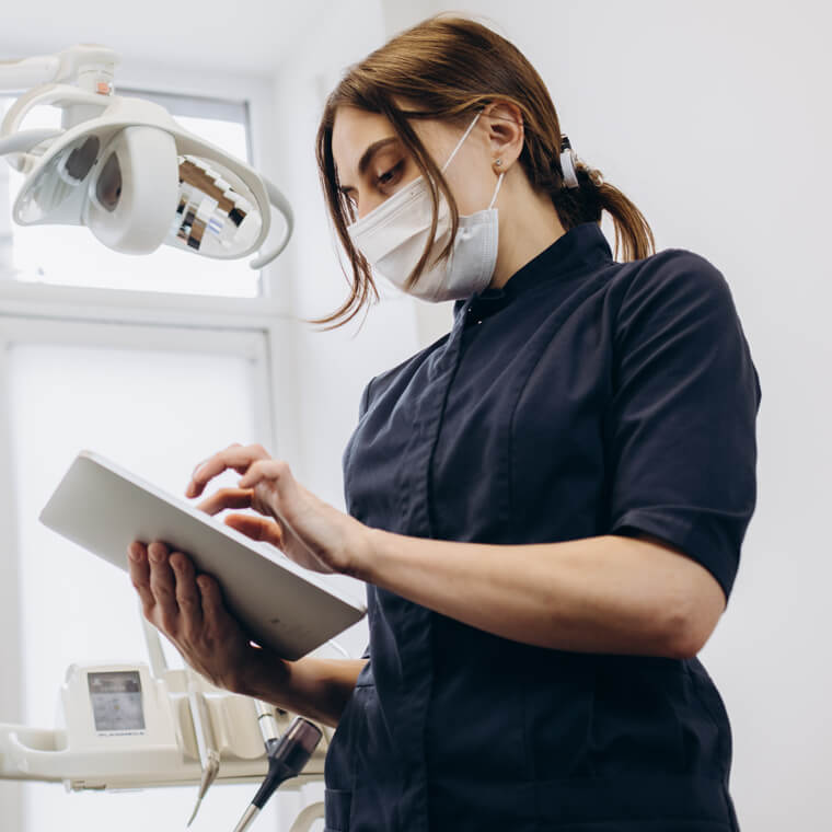 Streamlining Treatment Planning with Dental Practice Management Software