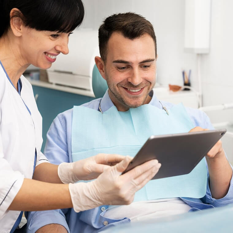 Streamlining Year-End Processes: The Role of Practice Management Software in Dental Offices